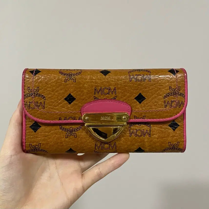 [SOLD OUT] MCM 비세토스 장지갑