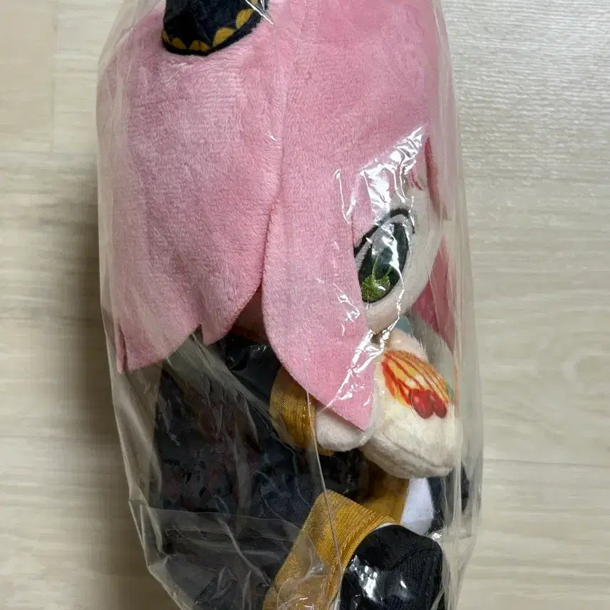 [BUNJANG] Spy x Family Anya Medium Plush Doll (Genuine Japan) / 일본정품! 스파이 패밀리 아냐 중형인형 굿즈 새상품