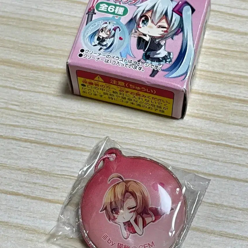 [BUNJANG] Vocaloid Meiko Strap Screen Cleaner / 보컬로이드 메이코 스트랩 액정닦이