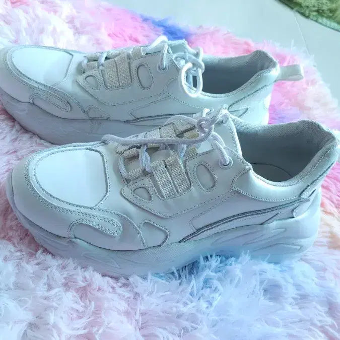 [BUNJANG] Ate Vanessa Bruno Leather Ugly Sneakers (Size 39) / 아떼바네사브루노 천연소가죽 어글리운동화 39