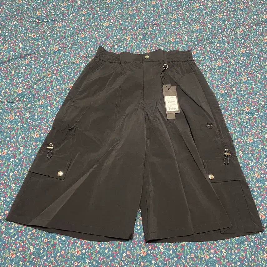 [BUNJANG] Songzio Zzero Multi Pocket Bermuda Shorts (S Size) / 25SS 송지오 지제로 멀티 포켓 버뮤다 쇼츠 S사이즈