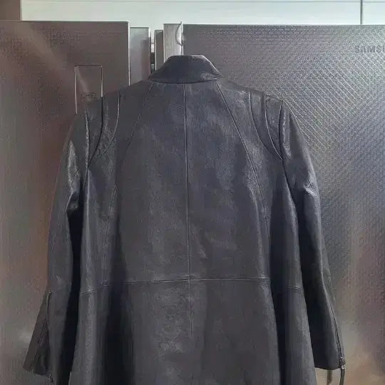 [BUNJANG] Black &amp; Gray Real Leather Half Coat / 블랙 &amp; 그레이 리얼 가죽 하프 코트 55사이즈