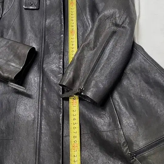 [BUNJANG] Black &amp; Gray Real Leather Half Coat / 블랙 &amp; 그레이 리얼 가죽 하프 코트 55사이즈