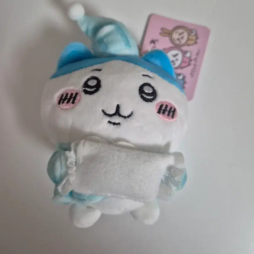 [BUNJANG] Chiikawa Hachiware Pajama Plush Keychain / 치이카와 먼작귀 하치와레 잠옷 인형 키링