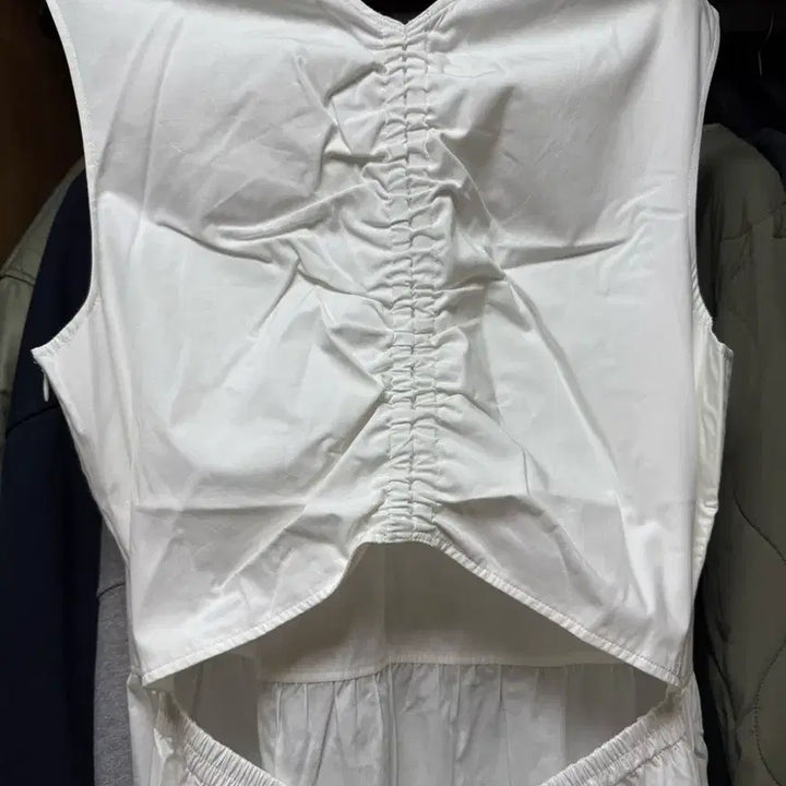 [BUNJANG] Cos Sleeveless Dress / Cos 민소매원피스