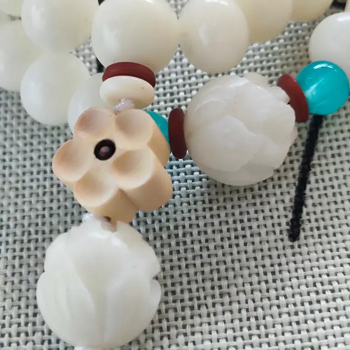[BUNJANG] White Jade Bodhi Root Prayer Beads Bracelet 8mm / 백옥 보리근 염주 팔찌 8mm