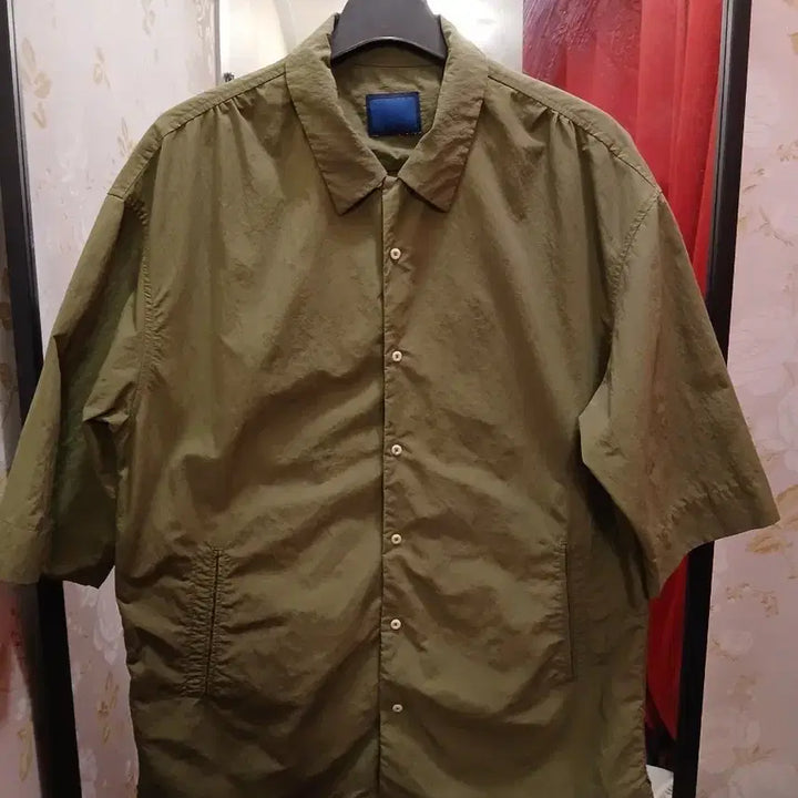 [BUNJANG] 7/42 Document Khaki Pocket Shirt (Size 100) / 7/42 도큐먼트 카키 포켓 셔츠 100사이즈