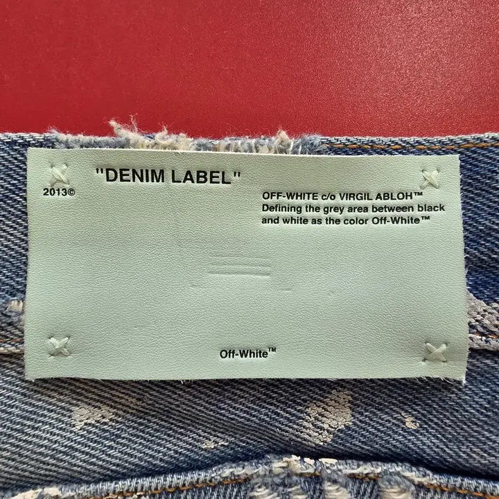 [BUNJANG] Off-White Paint Splatter Denim Pants (Women&