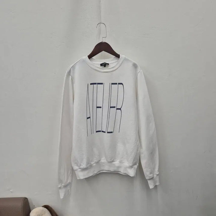 [BUNJANG] A.P.C. Atelier Logo Sweatshirt / 아페쎄 아뜰리에 로고 맨투맨 S