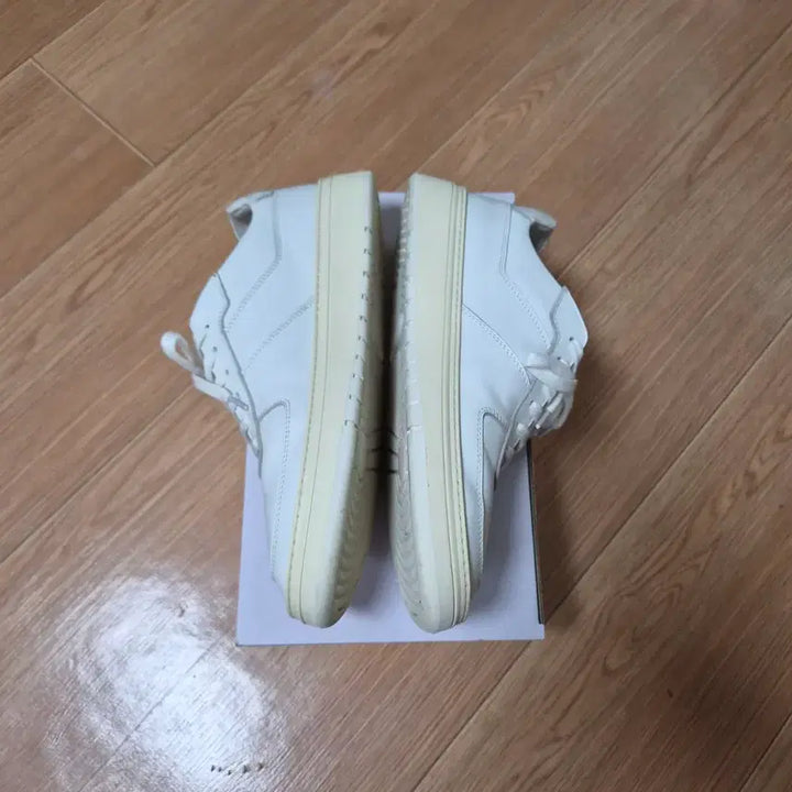 [BUNJANG] Top&amp;Top Scatter Leather Sneakers White / 탑앤탑 스케터 소가죽 스니커즈 화이트