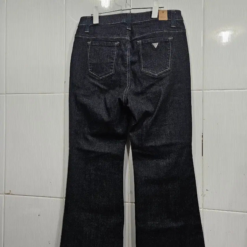 [BUNJANG] Guess Bootcut Denim Pants (29) / 게스부츠컷데님팬츠(29)새상품