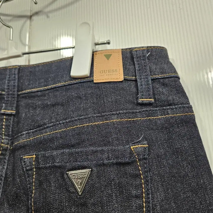 [BUNJANG] Guess Bootcut Denim Pants (29) / 게스부츠컷데님팬츠(29)새상품