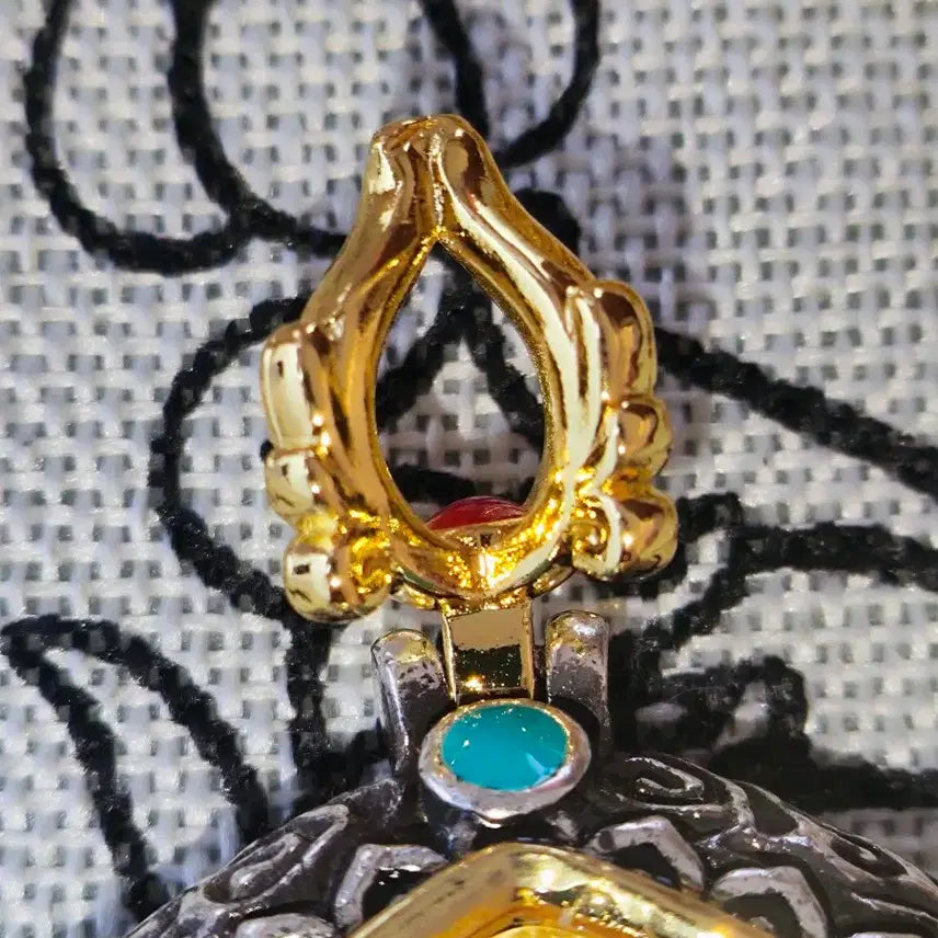 [BUNJANG] Tibetan Thangka Avalokiteśvara Pendant Necklace / 티베트 탕카 18k도금 허공장보살 팬던트 목걸이