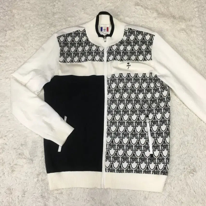 [BUNJANG] Castelbajac Windproof Pullover Jacket / 까스텔바작 방풍 풀오버 자켓 DD01
