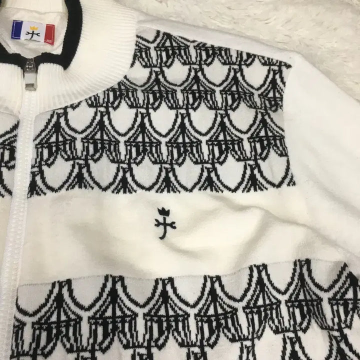 [BUNJANG] Castelbajac Windproof Pullover Jacket / 까스텔바작 방풍 풀오버 자켓 DD01