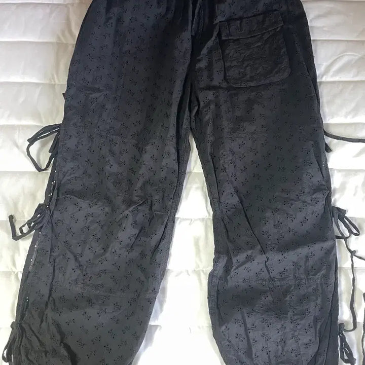 [BUNJANG] Saenggin Studio Lace Ribbon Knot Pants / 생긴스튜디오 바지