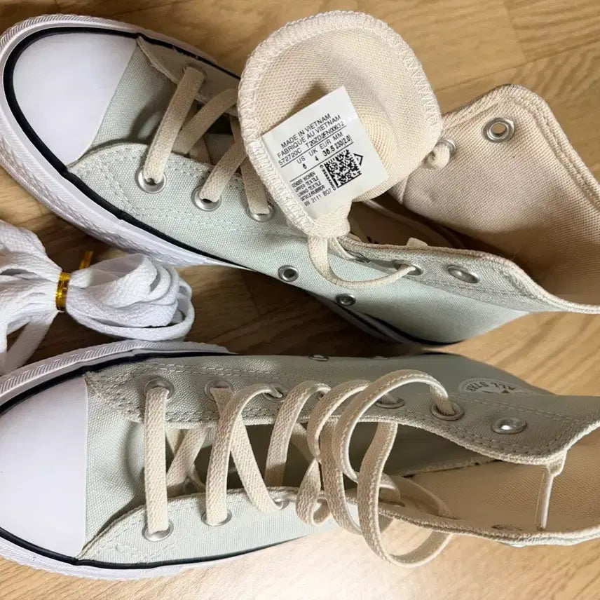 [BUNJANG] Converse Chuck Taylor All Star High Top Mint Green Sneakers / 새상품 컨버스 척 230 하이 연한민트색?