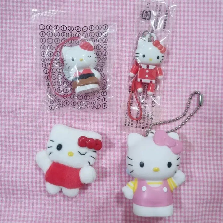[BUNJANG] Vintage Hello Kitty Keyring and Strap Bundle Set / 일괄 고전 키티 키링 키티스트랩 달랑이