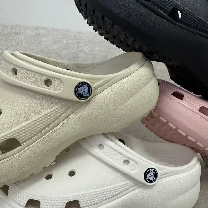 [BUNJANG] Crocs Classic Platform 4cm Heels / 크록스 클래식 플랫폼 4cm 굽