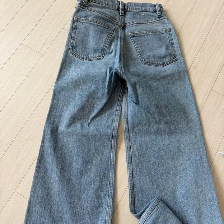 [BUNJANG] And Other Stories Wide Leg Denim Pants Light Blue / 앤아더스토리즈 와이드 데님 팬츠