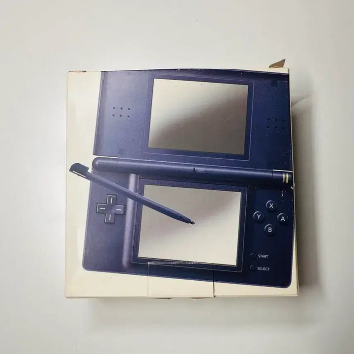 [BUNJANG] Nintendo DS Lite (DSL) Enamel Navy - Japanese Version - Full Box Set / 닌텐도 DS Lite DSL 에나멜 네이비 일판 풀박스셋 판매(게임보이)