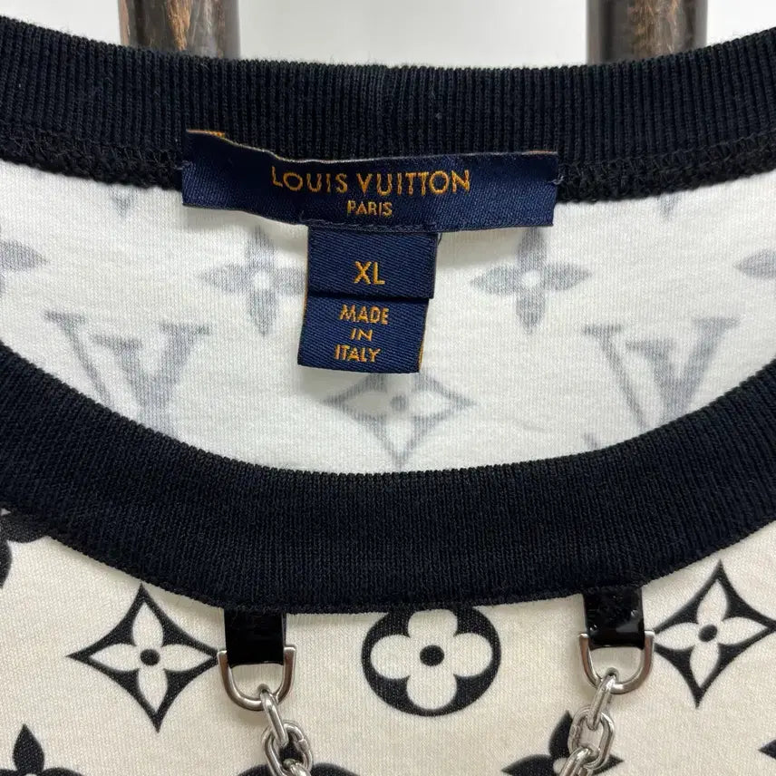 [BUNJANG] Louis Vuitton LV Logo Short Sleeve T-Shirt White XL / [XL]루이비통 LV로고 반팔티