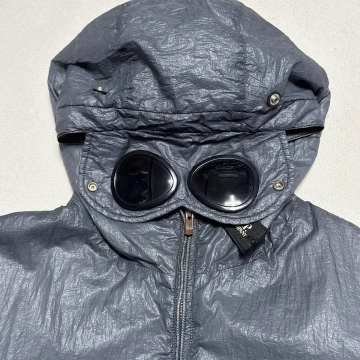[BUNJANG] C.P. Company Gray Nylon Windbreaker Padded Jacket / 52 C.P.컴퍼니 그레이 나일론 윈드브레이커 패딩