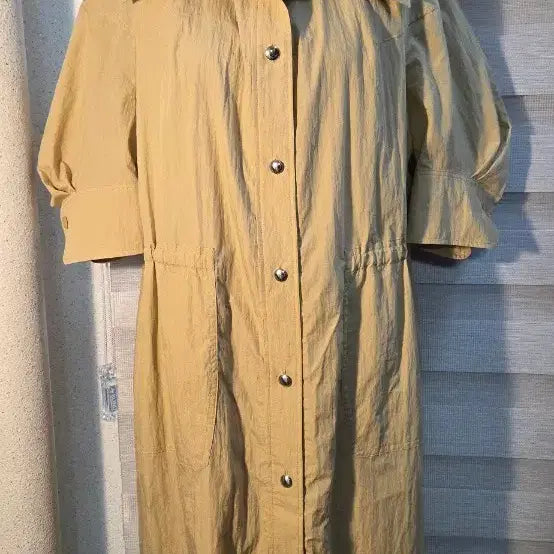 [BUNJANG] Ozesco Beige Half Sleeve Long Dress Windbreaker Jacket / 오즈세컨즈베이지색 하프 슬리브 롱 원피스겸 바람막이자켓