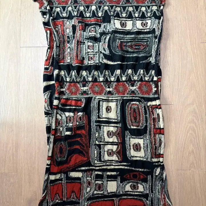 [BUNJANG] Kapital Felted Wool Alaska Raven Scarf Red / 캐피탈 펠티드 울 알래스카 레이븐 스카프 레드 kapital