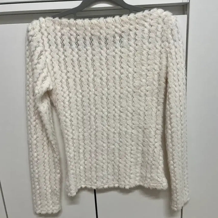[BUNJANG] Kimahop White Knit Sweater / 김아홉 화이트 니트