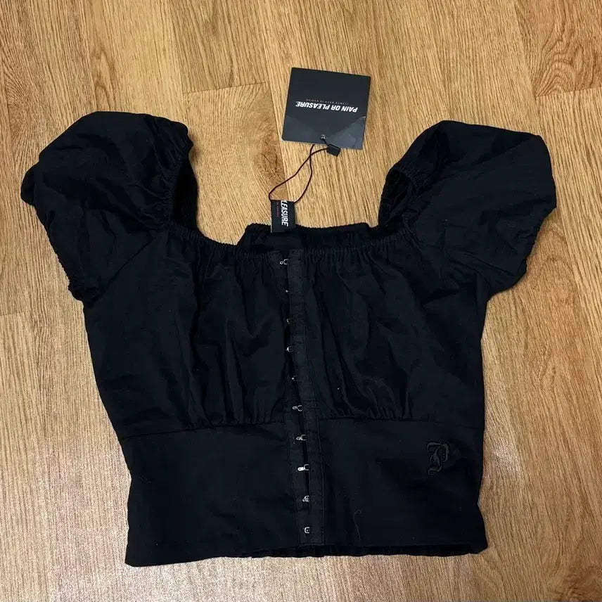 [BUNJANG] Pain or Pleasure Puff Hook Top / 페인오어플레져 퍼프 후크 탑