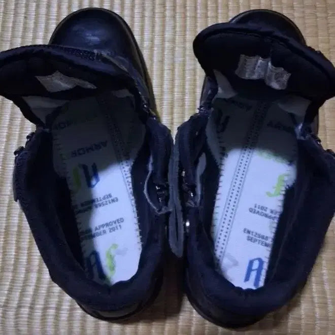 [BUNJANG] K2 Injection Safety Boots 255 (260) / K2 인젝션안전화 지퍼식 잠금호크 255(260) 택비포함