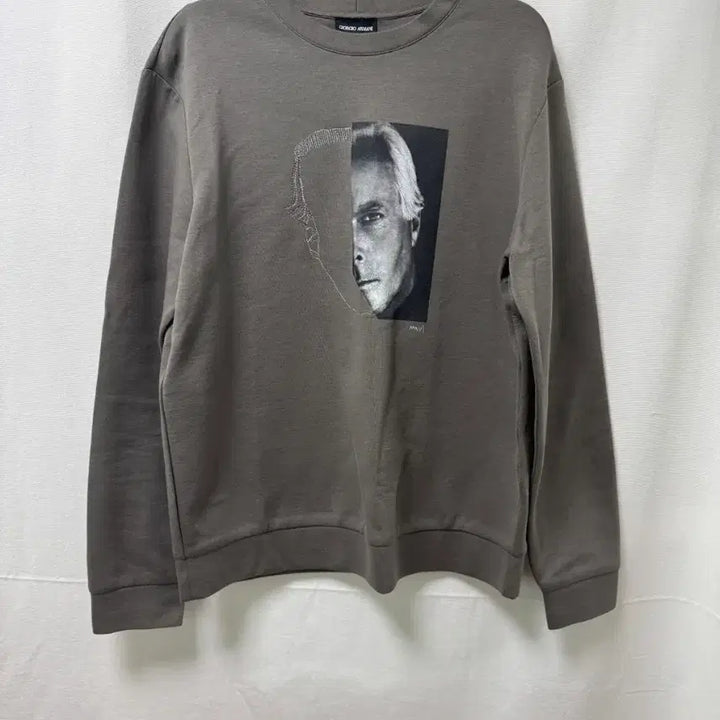 [BUNJANG] Giorgio Armani Sweatshirt Khaki / 조르지오 아르마니 맨투맨 카키 50