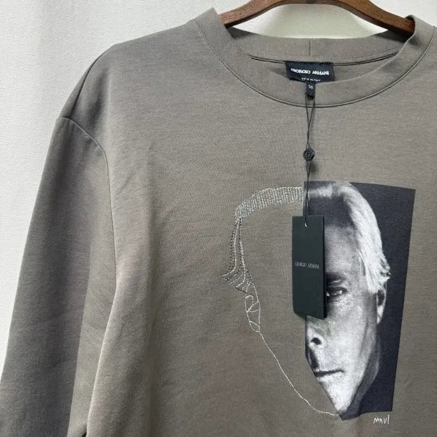 [BUNJANG] Giorgio Armani Sweatshirt Khaki / 조르지오 아르마니 맨투맨 카키 50