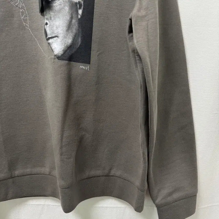 [BUNJANG] Giorgio Armani Sweatshirt Khaki / 조르지오 아르마니 맨투맨 카키 50