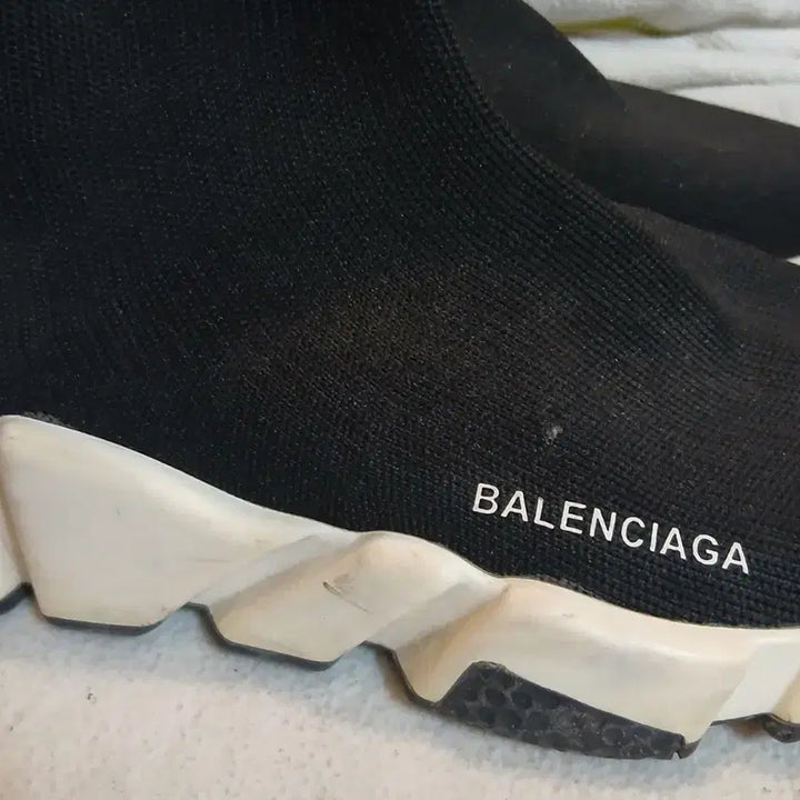[BUNJANG] Balenciaga Speedrunner Black Women&