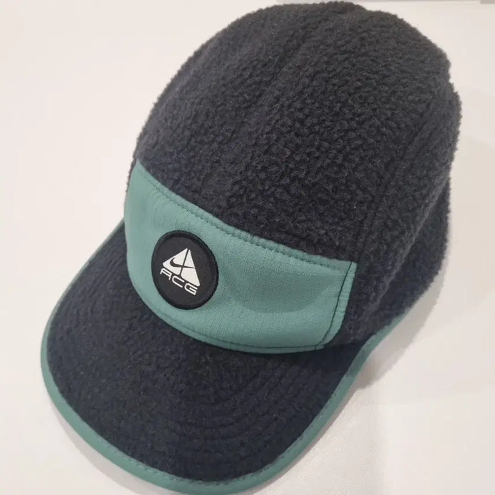 [SOLD OUT] 일본 나이키 ACG 써마핏 M/L 플라이 언스트럭처 캡 블랙 바이코스탈