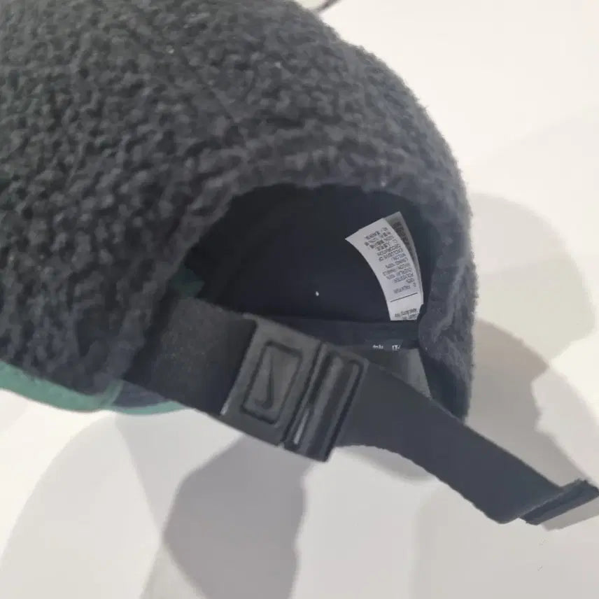 [SOLD OUT] 일본 나이키 ACG 써마핏 M/L 플라이 언스트럭처 캡 블랙 바이코스탈