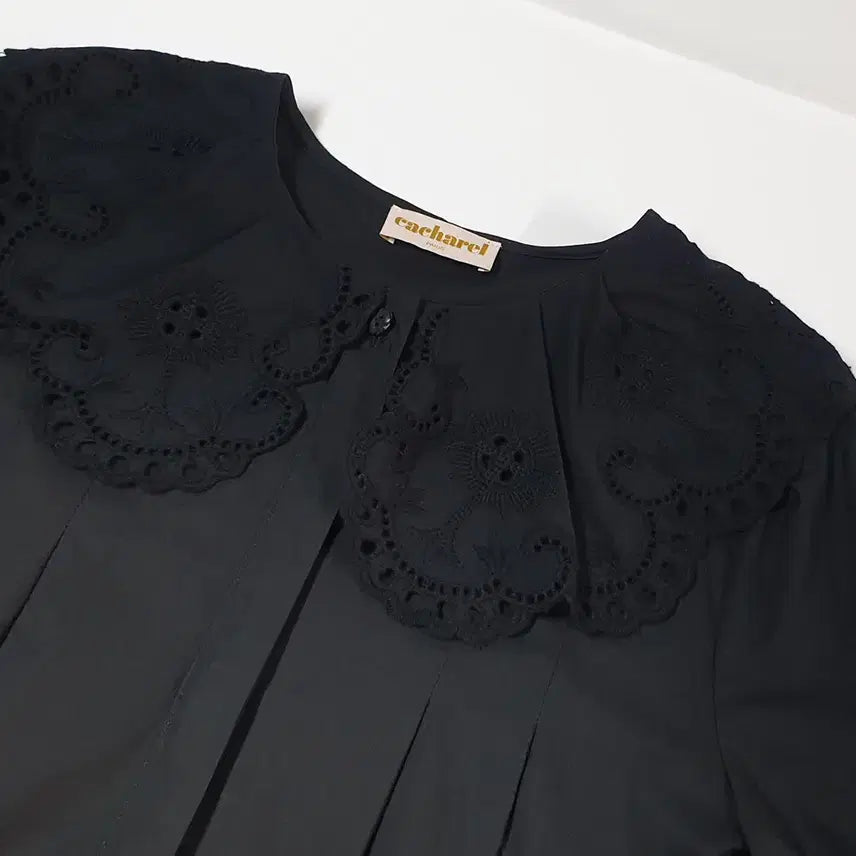 [SOLD OUT] Cacharel 까사렐 세일러카라 블랙셔츠 55