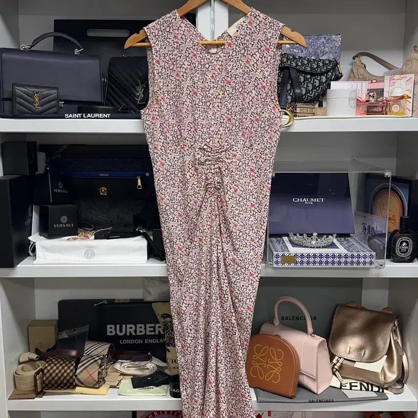 [BUNJANG] Vanessa Bruno Athe Silk Sleeveless Floral Dress / [ athe ] 바네사브루노 아떼 실크100 슬리브리스 원피스