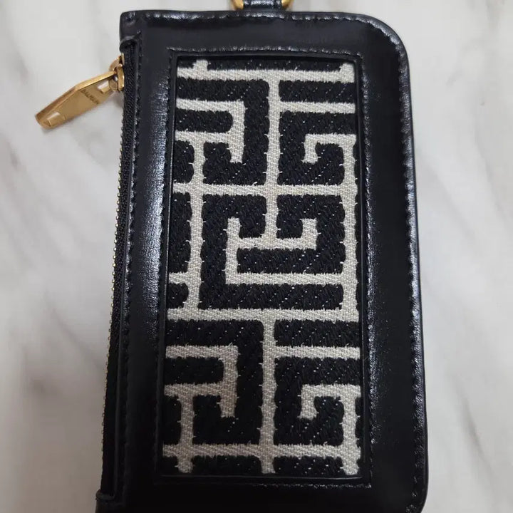 [BUNJANG] Balmain Monogram Jacquard Wristlet Card Case / 발망 모노그램 쟈가드 리스트렛 카드케이스