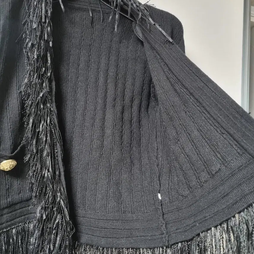 [BUNJANG] Black Fringe Shawl Detail Cardigan / 블랙 프린지 슐장식 가디건 55
