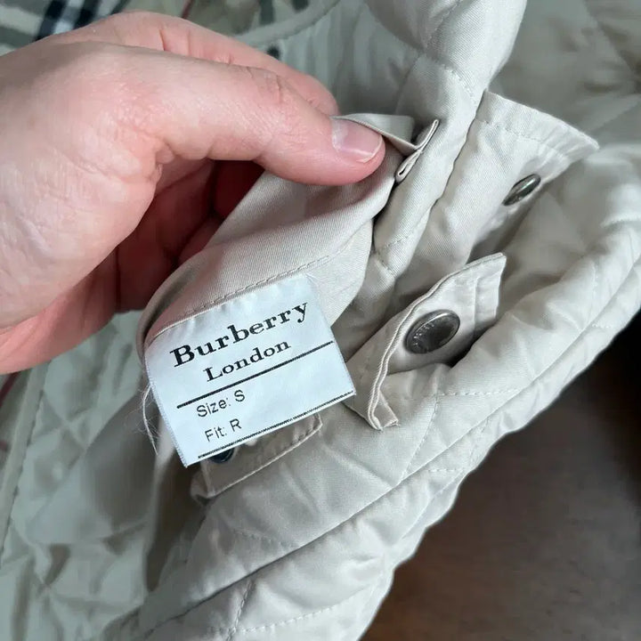 [BUNJANG] Burberry Woman Quilted Jacket S / 버버리 우먼 퀼팅 자켓 S