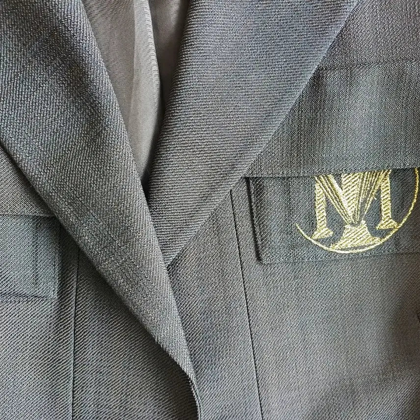 [BUNJANG] TIME 22 Emblem Crop Jacket / TIME 타임 22년 엠블럼 크롭  자켓