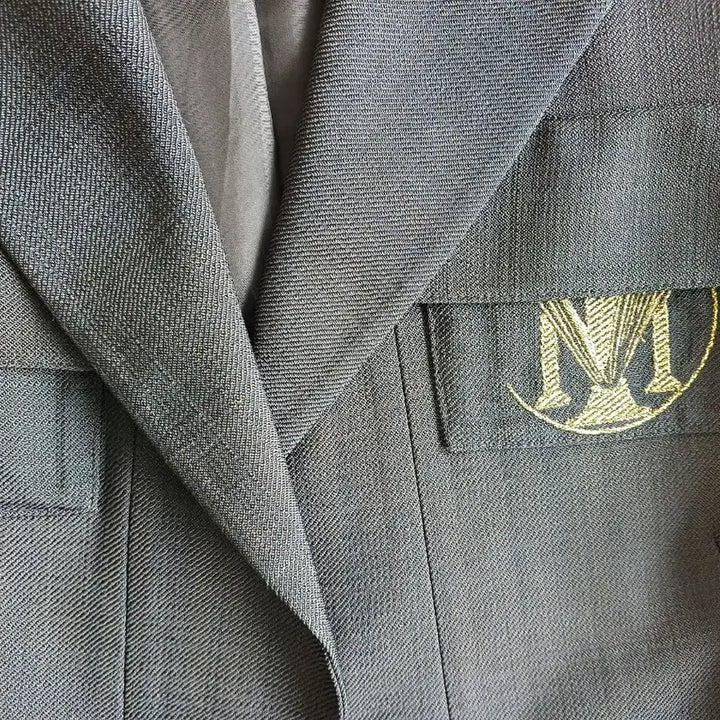 [BUNJANG] TIME 22 Emblem Crop Jacket / TIME 타임 22년 엠블럼 크롭  자켓