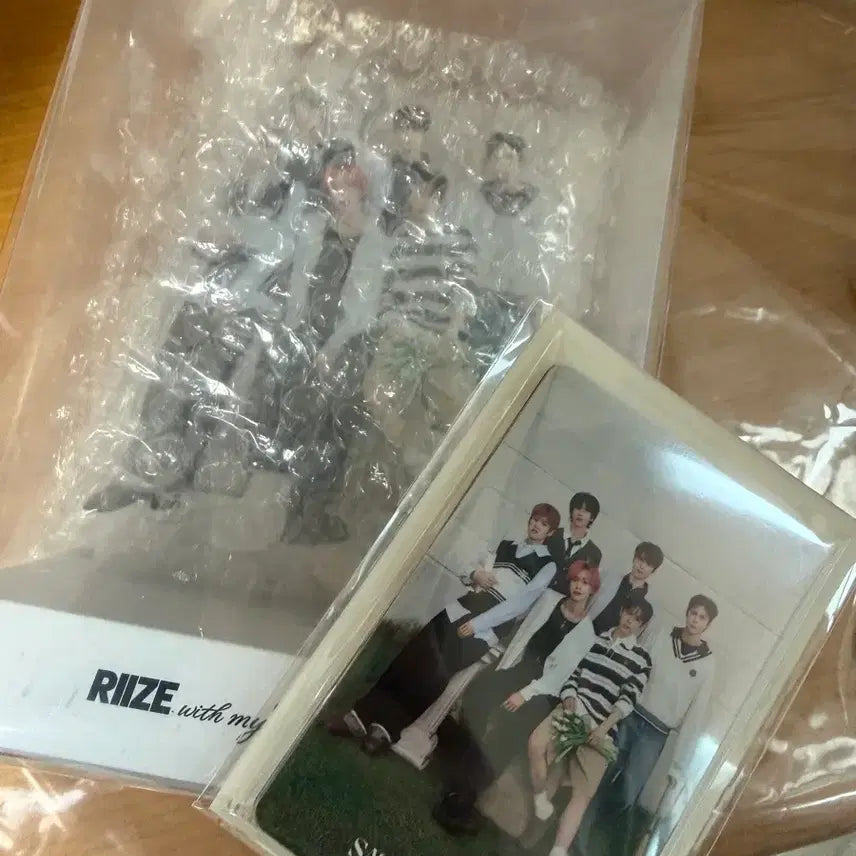 [BUNJANG] RIIZE Seunghan Photocard &amp; Acrylic Stand Bundle Set / 라이즈RIIZE 세터 satur 포카 아크릴 스탠드 일괄