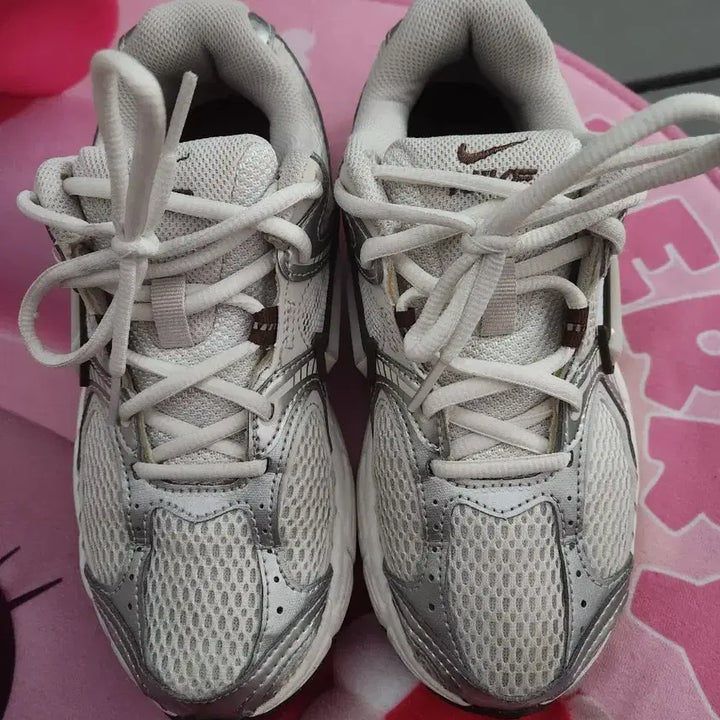 [SOLD OUT] 나이키여성 RNR V5 화이트 브라운  225