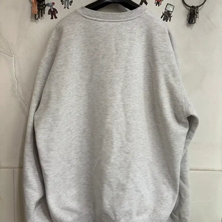 [BUNJANG] OBEY Worldwide Logo Sweatshirt L Size / OBEY 월드와이드 맨투맨 L 사이즈