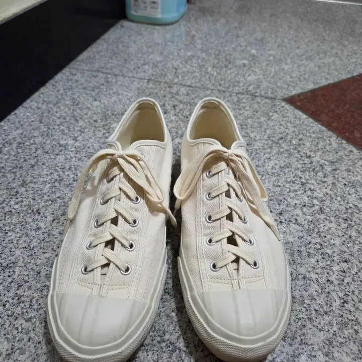 [BUNJANG] Moonstar Gym Classic Sneakers Ivory (Recommended for 265-270) / 문스타 짐클래식 260(265-270)
