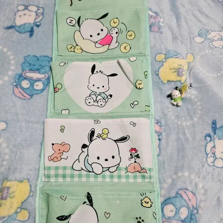[BUNJANG] Sanrio Pochacco Storage Wall Mount &amp; Balloon Figure Bundle Set / 포차코 벽걸이 수납함+풍선 피규어 일괄:)